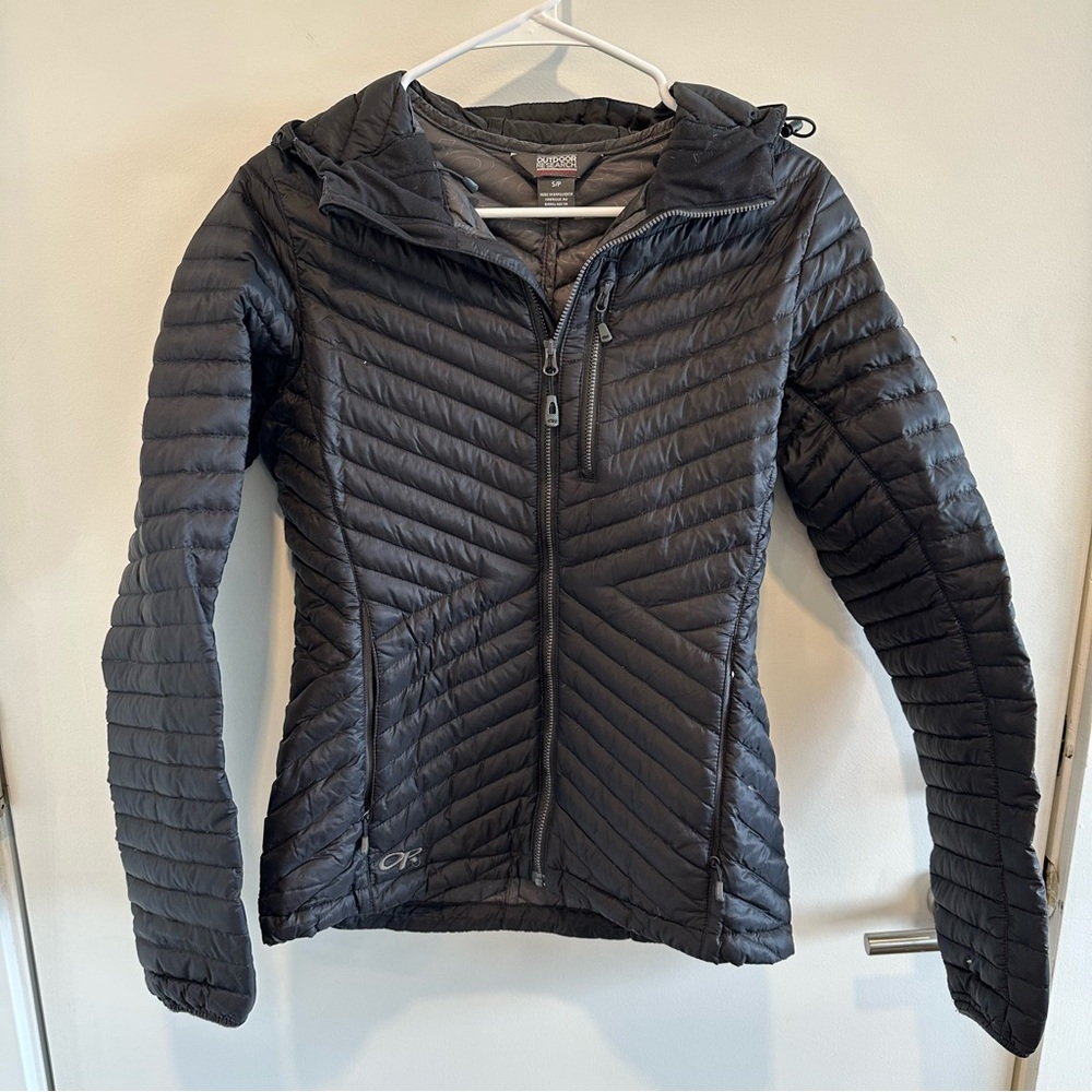 Outdoor Research Women's Hooded Puffer Jacket